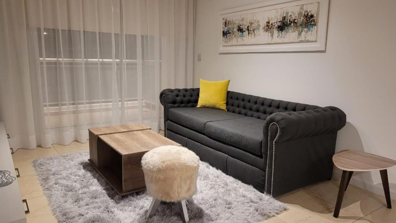 Dessau Vi Apartment